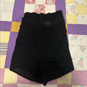 Athleta Black Athletic Shorts Mesh Racer
 Womens XL 4”